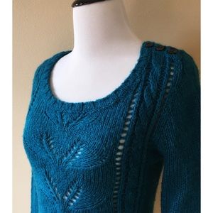 Decree Cabled Scoop Neck Knit Pullover Sweater